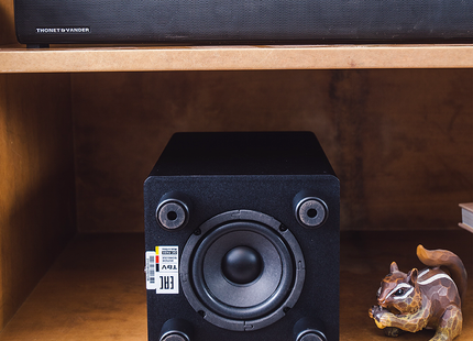 Barra de Sonido Thonet & Vander Dunn | 50W RMS | Bluetooth | Subwoofer Inalámbrico