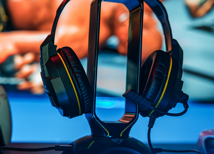 Headset Gaming Thonet & Vander VX70 | Micrófono Flexible | Iluminación LED | Conexión 3.5 mm y USB