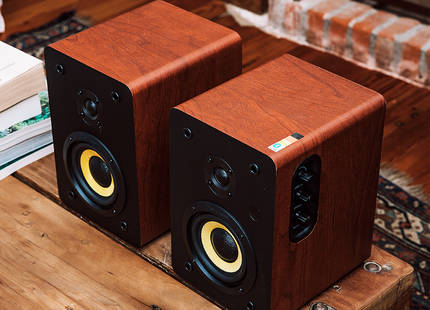 Sistema de Altavoces 2.0 Thonet & Vander Vertrag BT Madera, HK096-03623