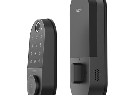 Vista frontal cerradura DL110 instalada en puerta con acabado negro elegante