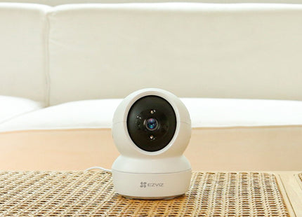 Cámara Ezviz H6c Pro 2K Pan & Tilt | Visión 360°, Detección IA y Audio Bidireccional