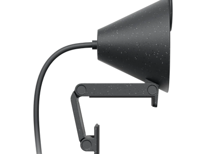 Empaque original Logitech Brio 300 con accesorios incluidos