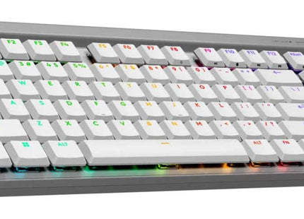 Switches mecánicos táctiles del teclado Logitech G515 en detalle