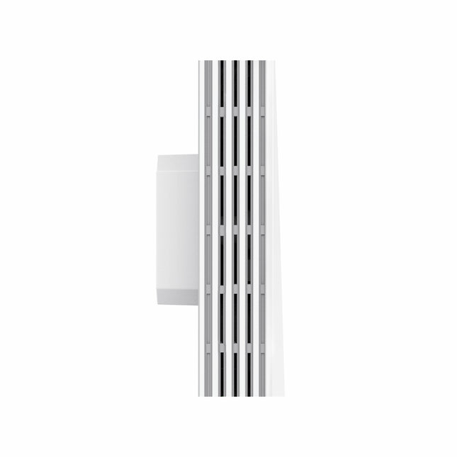 Punto de acceso TP-Link EAP655-Wall instalado en pared mostrando diseño compacto