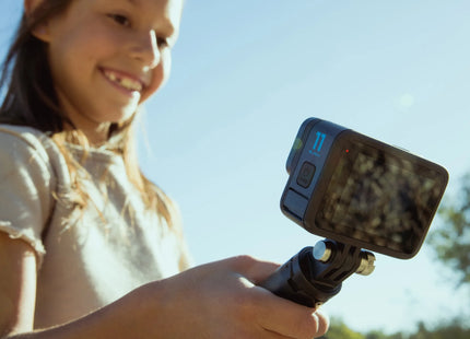 Vista 360 grados GoPro Shorty mostrando versatilidad de ángulos de montaje
