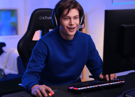 Teclado Trust GXT 834 Callaz Mecánico Gaming en Español, 24407