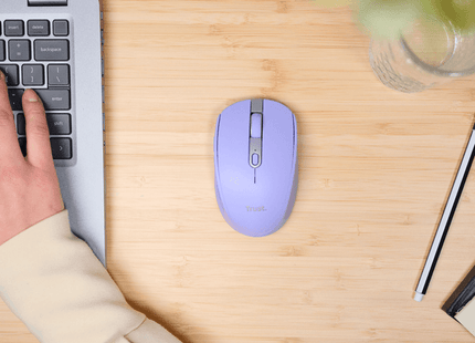 Mouse Trust Ozaa 25384 vista superior con botones silenciosos