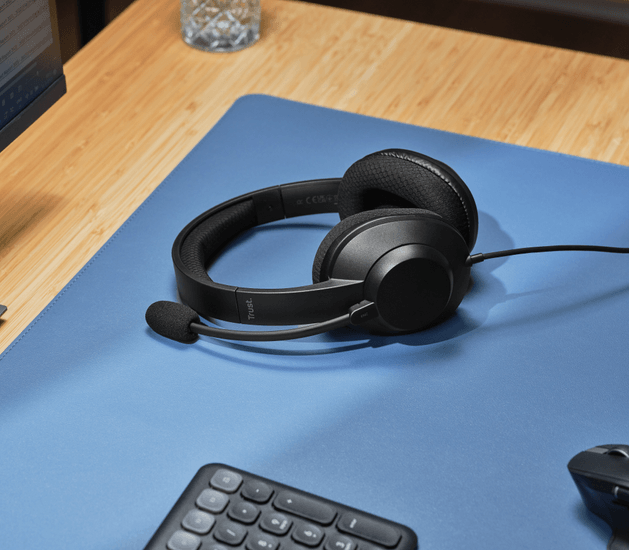 Headset Trust Ayda Max USB con Cancelación de Ruido, 25462