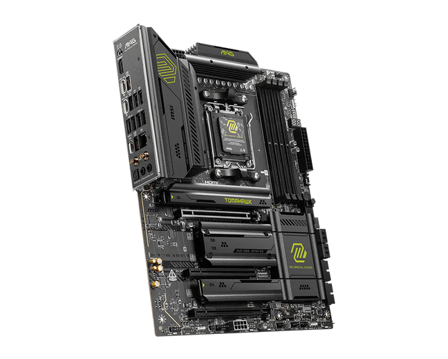 Tarjeta madre MSI MAG X870E TOMAHAWK WiFi vista frontal completa